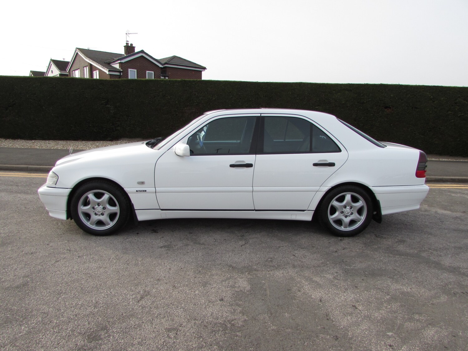 Used Mercedes-Benz C Class 1999 for sale - 77964924: Photo 5