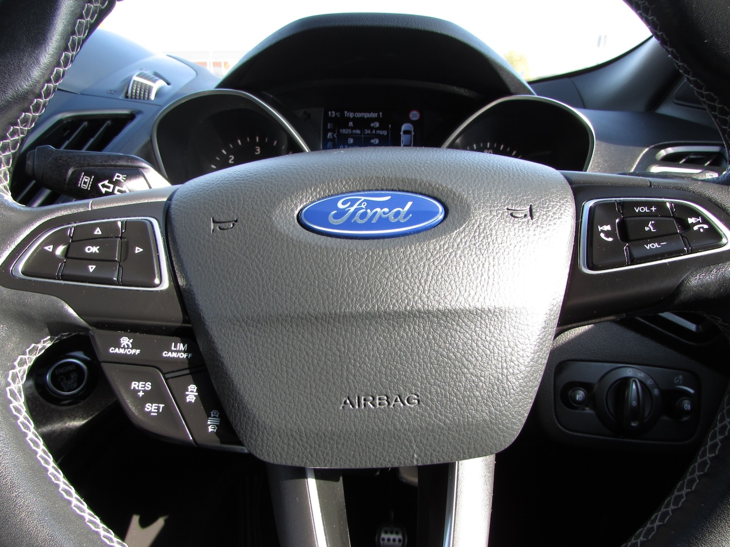 Used Ford Kuga 2017 for sale - 77931674: Photo 18