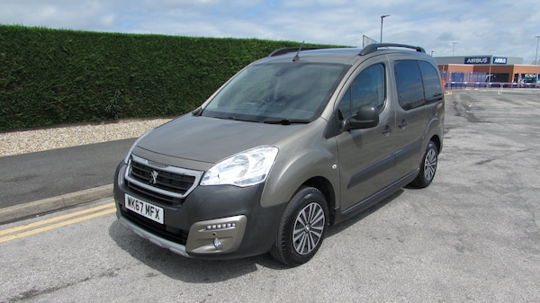 Used Peugeot Partner Tepee 2018 for sale - 75055282: Photo 2