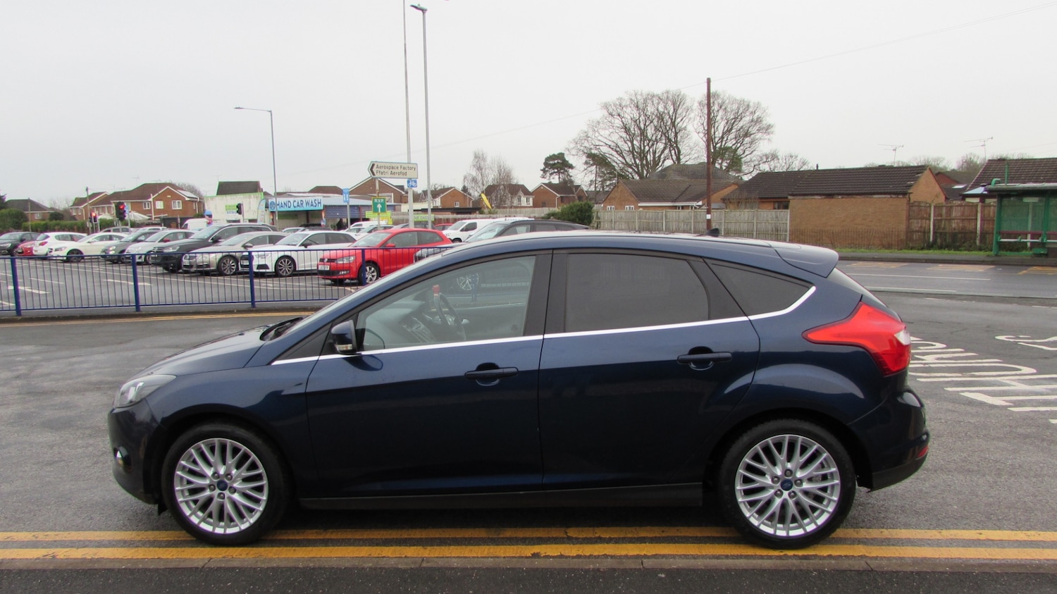 Used Ford Focus 2013 for sale - 77210700: Photo 4