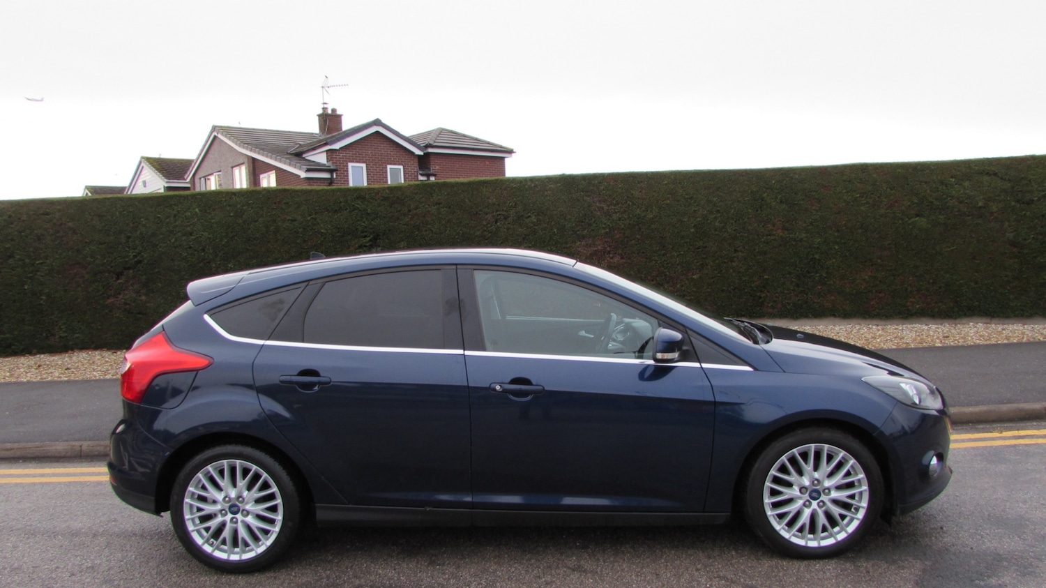 Used Ford Focus 2013 for sale - 77210700: Photo 8