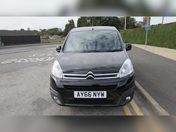 Used Citroen Berlingo 2016 for sale - 75848086: Photo