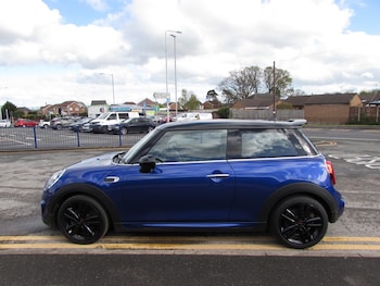 Used MINI Hatch 2019 for sale - 78286579: Photo