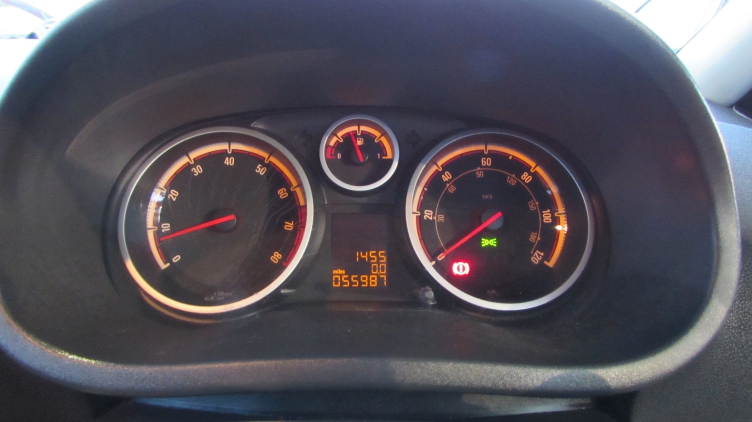 Used Vauxhall Corsa 2010 for sale - 77432578: Photo 3