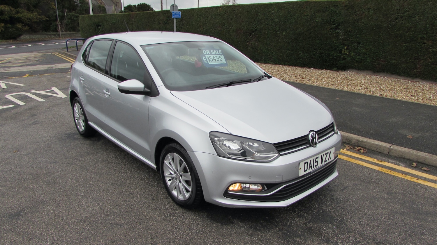 Used Volkswagen Polo 2015 for sale - 76526157: Photo 1