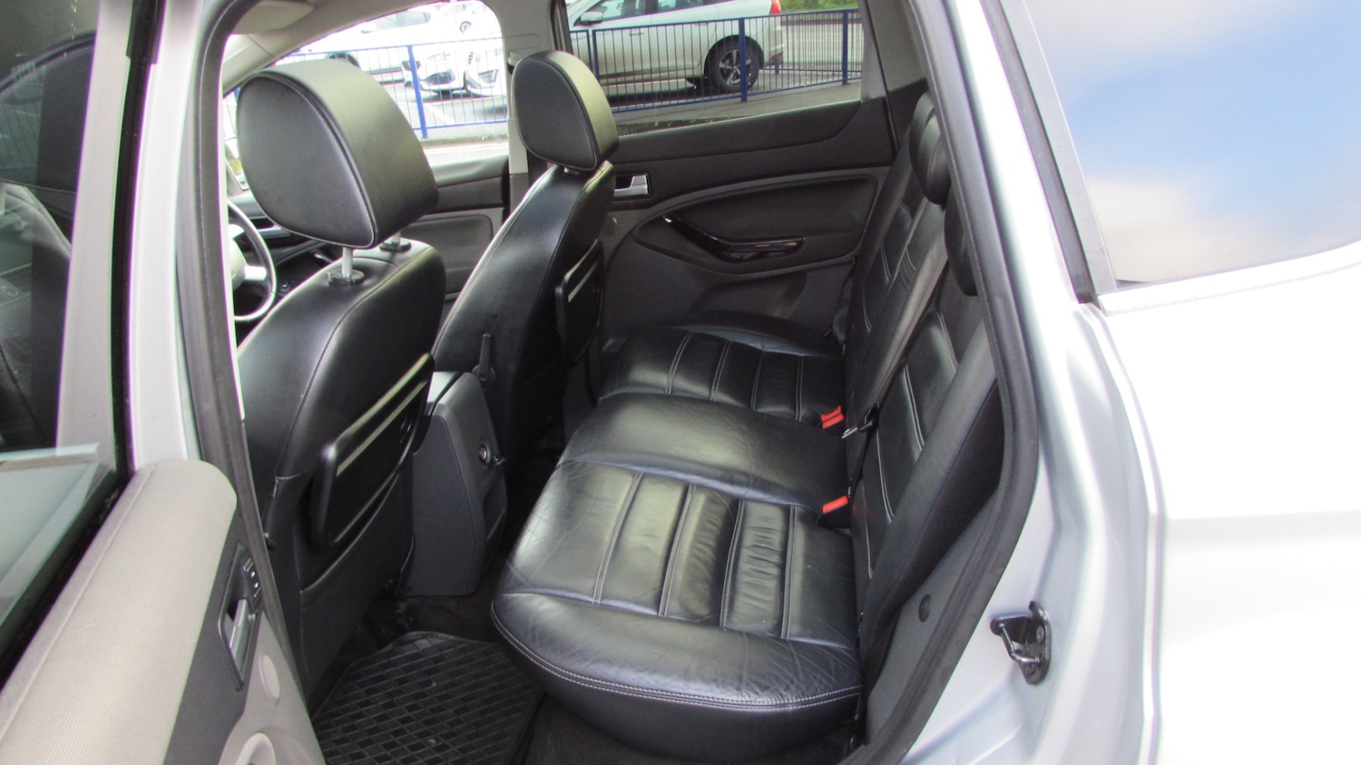 Used Ford Kuga 2012 for sale - 76830428: Photo 10