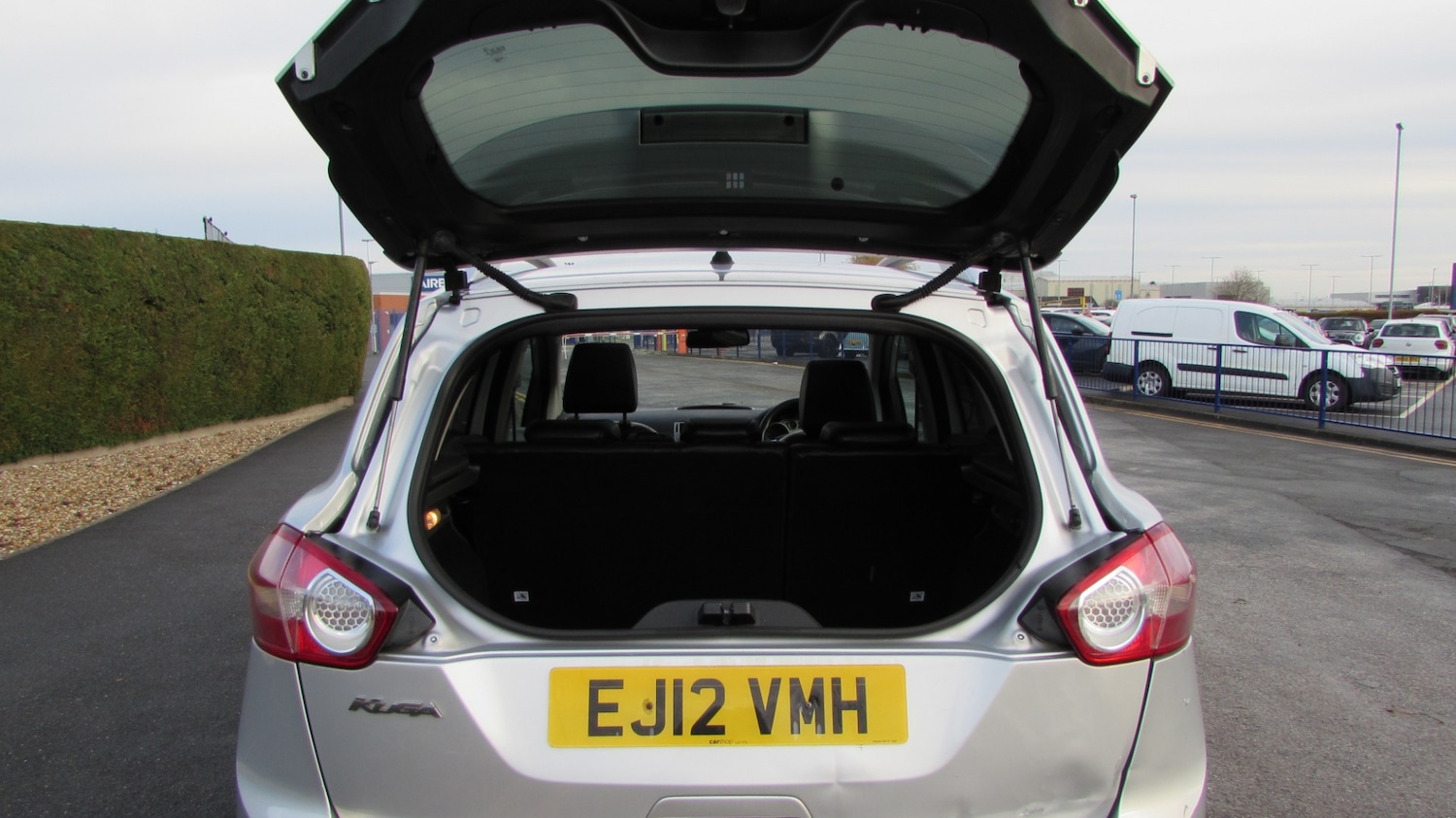 Used Ford Kuga 2012 for sale - 76830428: Photo 11