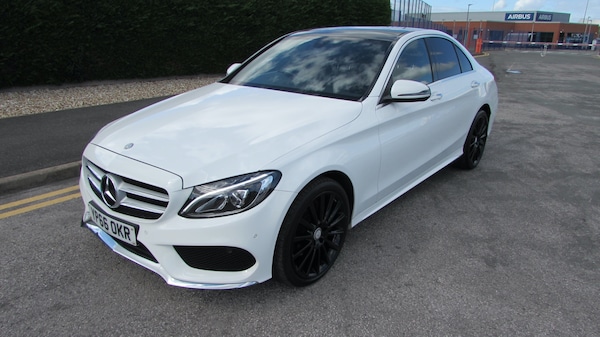 Used Mercedes-Benz C-Class 2017 for sale - 73525082: Photo 2