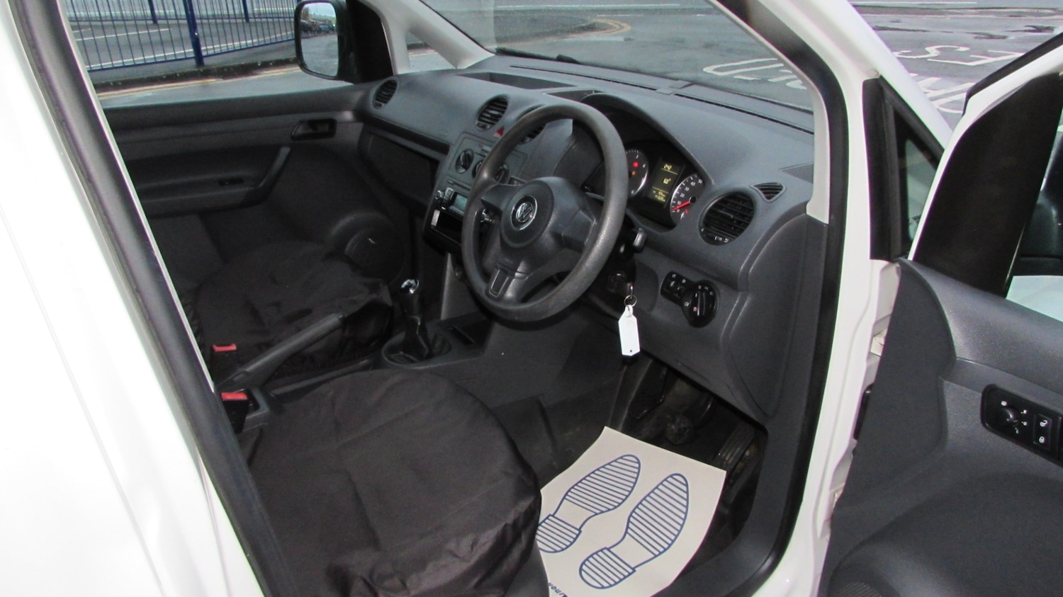 Used Volkswagen Caddy 2012 for sale - 77449899: Photo 12