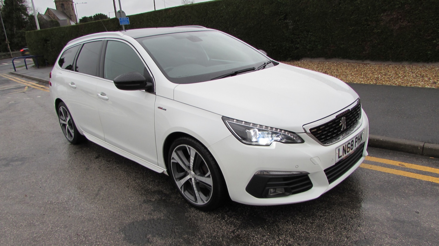 Used Peugeot 308 2018 for sale - 76982918: Photo 1
