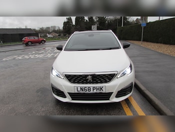 Used Peugeot 308 2018 for sale - 76982918: Photo