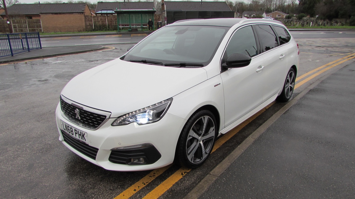 Used Peugeot 308 2018 for sale - 76982918: Photo 3