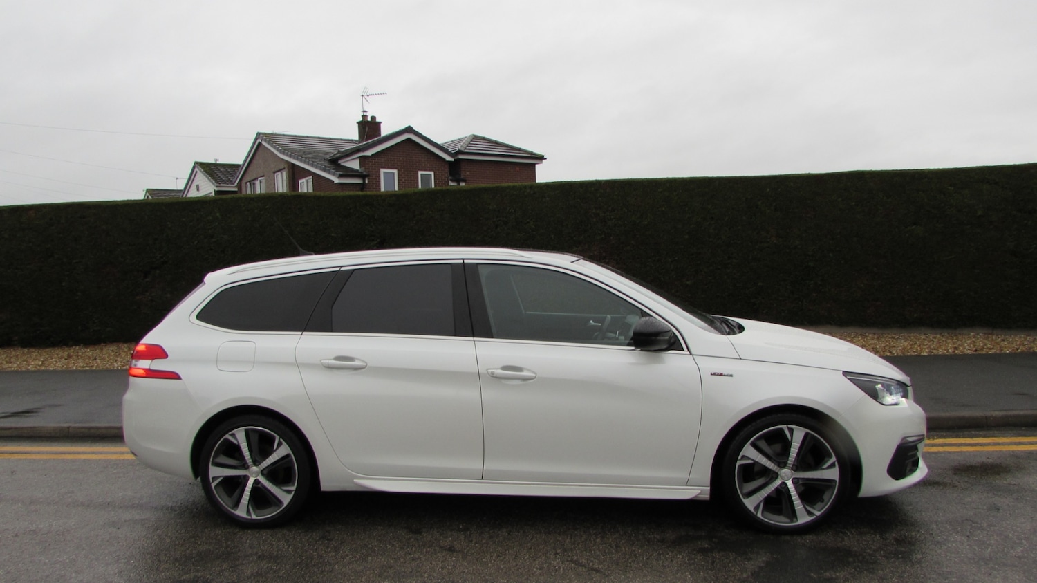 Used Peugeot 308 2018 for sale - 76982918: Photo 8