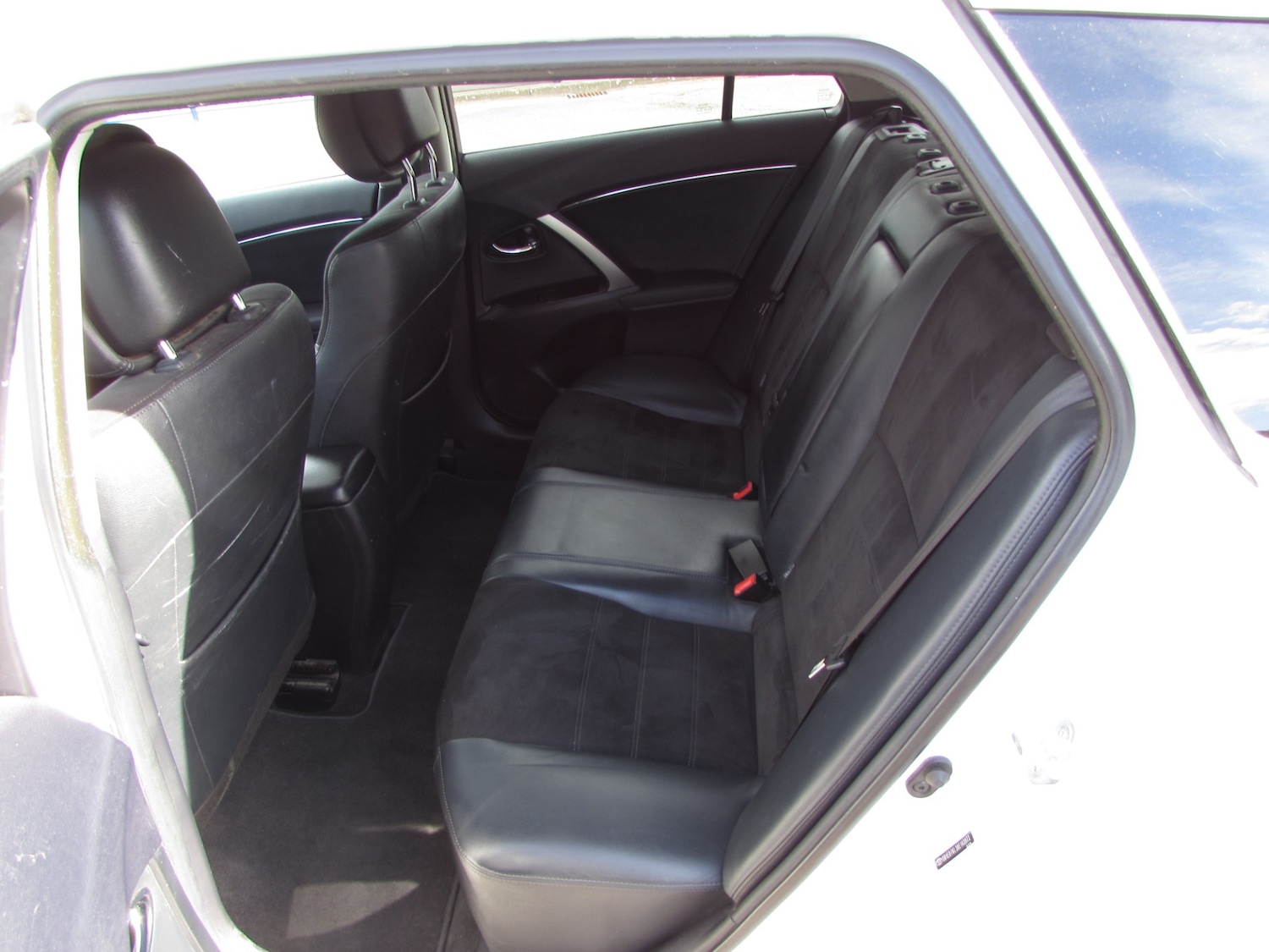 Used Toyota Avensis 2015 for sale - 78123226: Photo 10