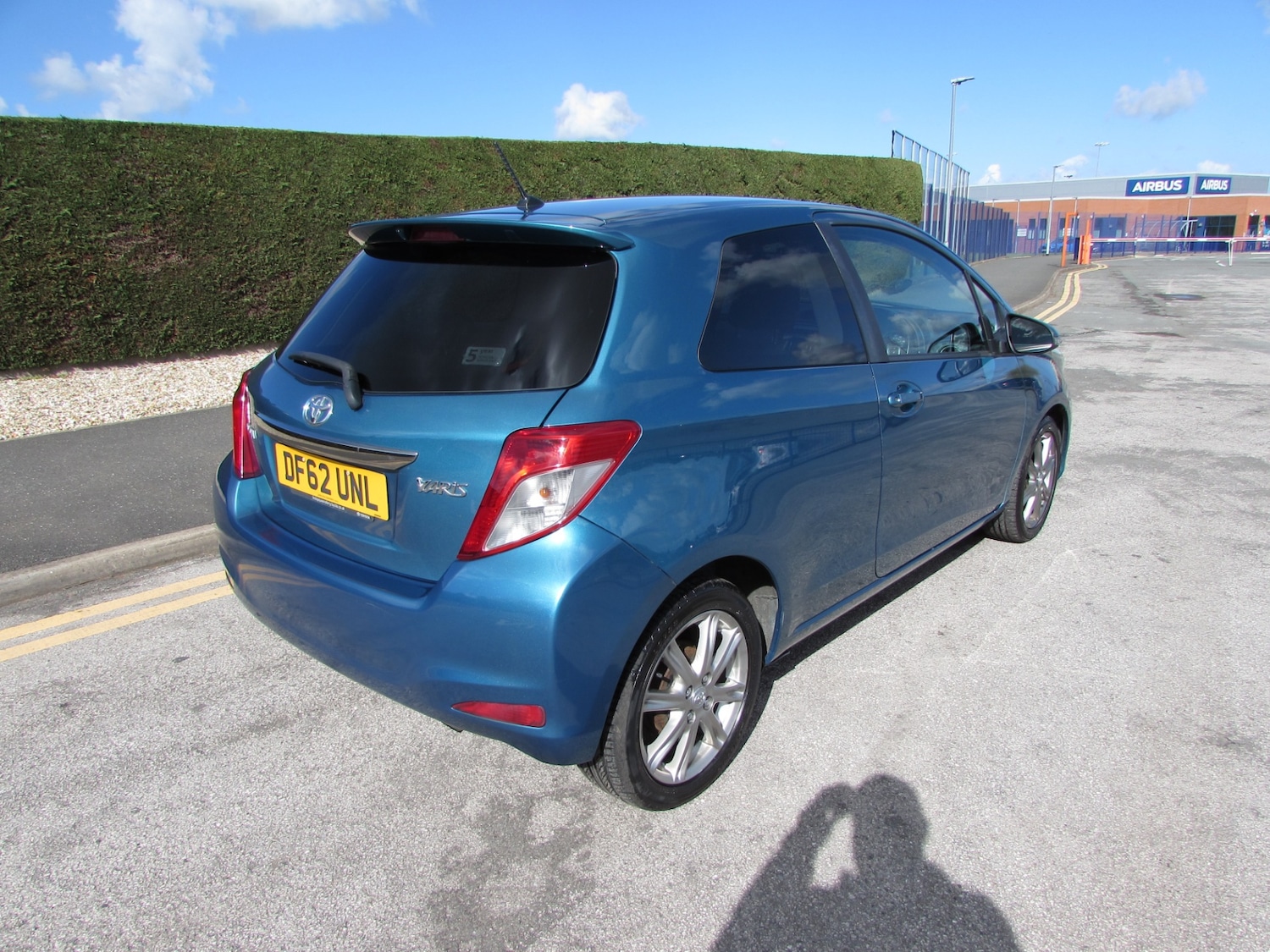 Used Toyota Yaris 2013 for sale - 77889260: Photo 4