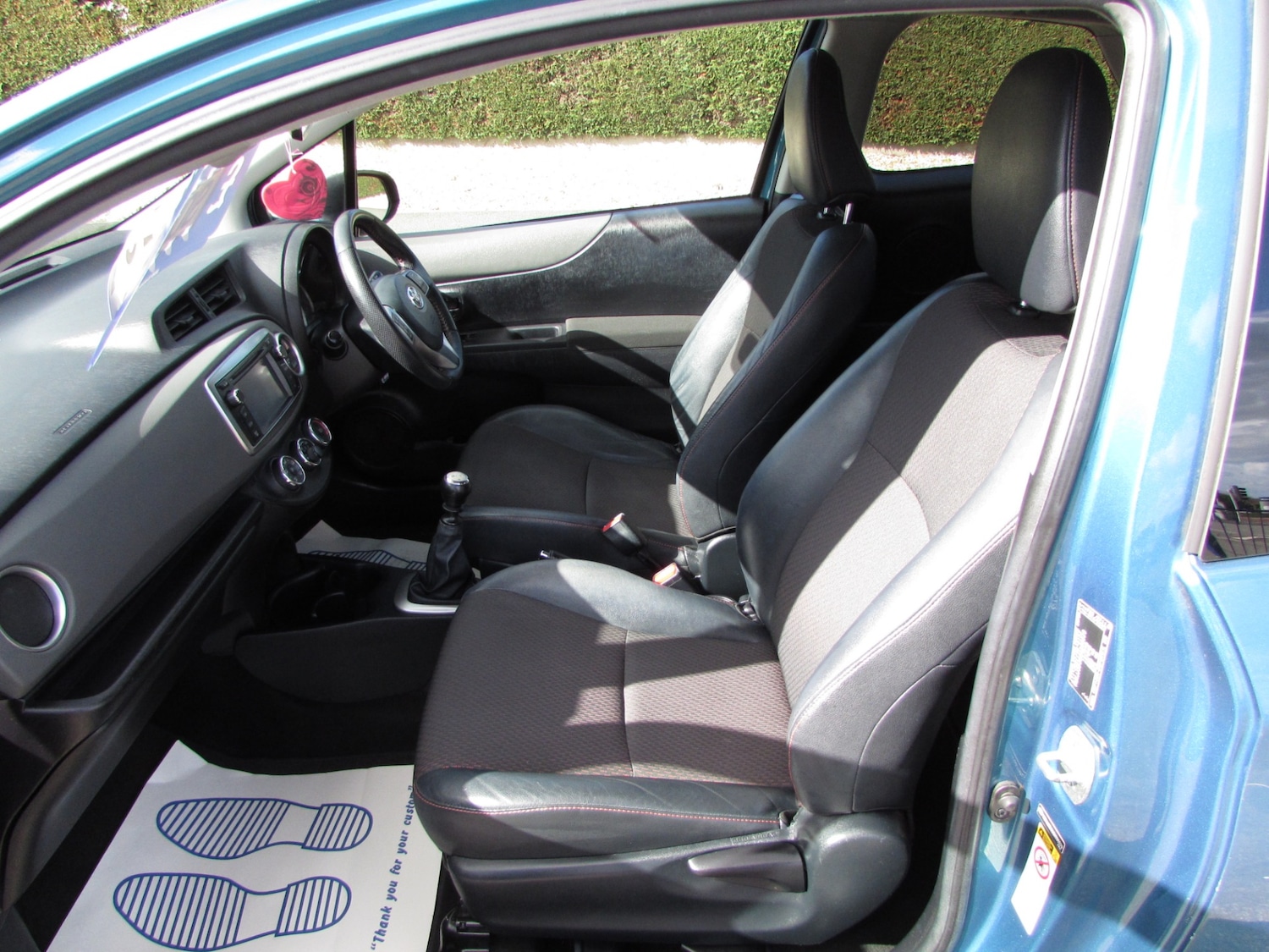 Used Toyota Yaris 2013 for sale - 77889260: Photo 8