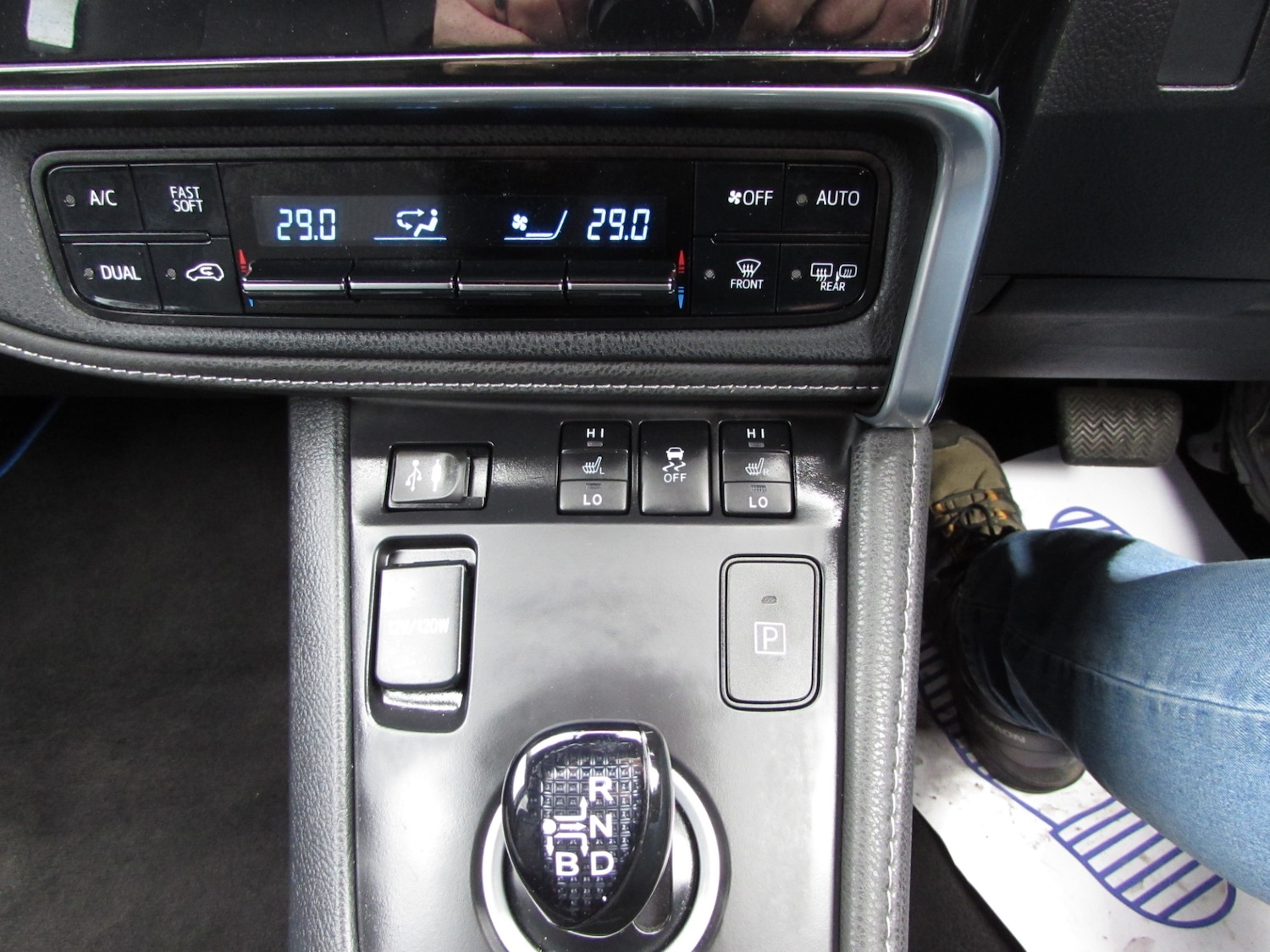 Used Toyota Auris 2017 for sale - 77873701: Photo 12