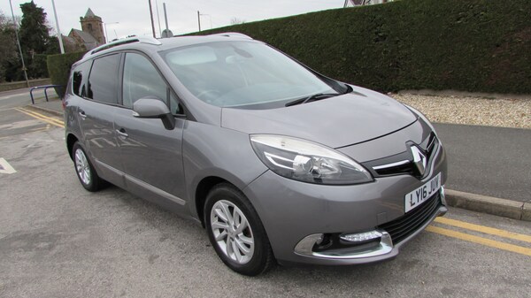 Used Renault Grand Scenic 2016 for sale - 74050931: Photo 1