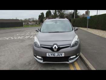 Used Renault Grand Scenic 2016 for sale - 74050931: Photo