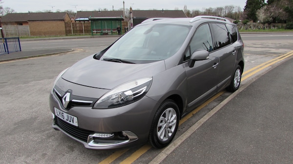 Used Renault Grand Scenic 2016 for sale - 74050931: Photo 3