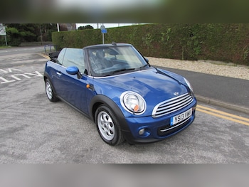 MINI Convertible feature image
