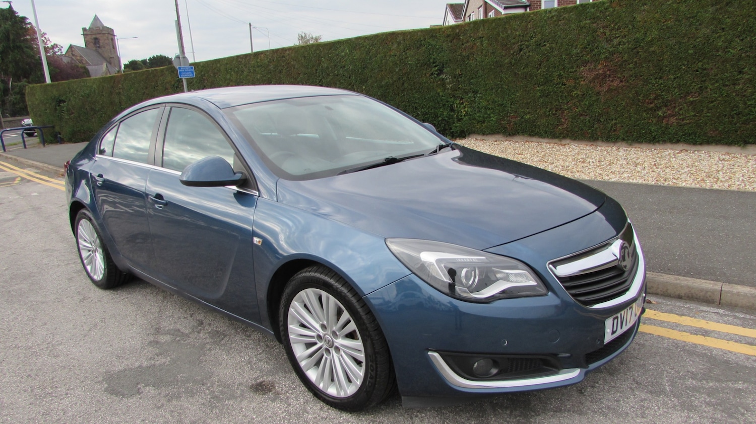Used Vauxhall Insignia 2017 for sale - 76299684: Photo 1