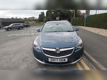 Used Vauxhall Insignia 2017 for sale - 76299684: Photo 2