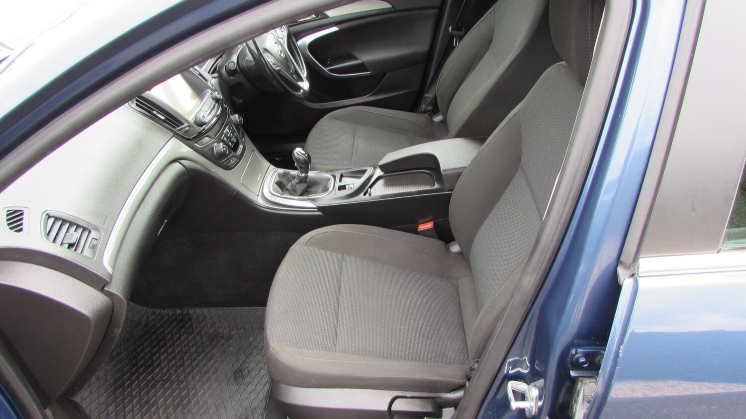 Used Vauxhall Insignia 2017 for sale - 76299684: Photo 9