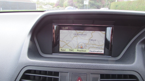 Used Mercedes-Benz E-Class 2011 for sale - 76221916: Photo 12