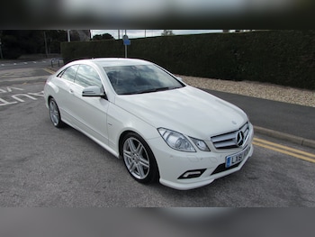 Used Mercedes-Benz E-Class 2011 for sale - 76221916: Photo