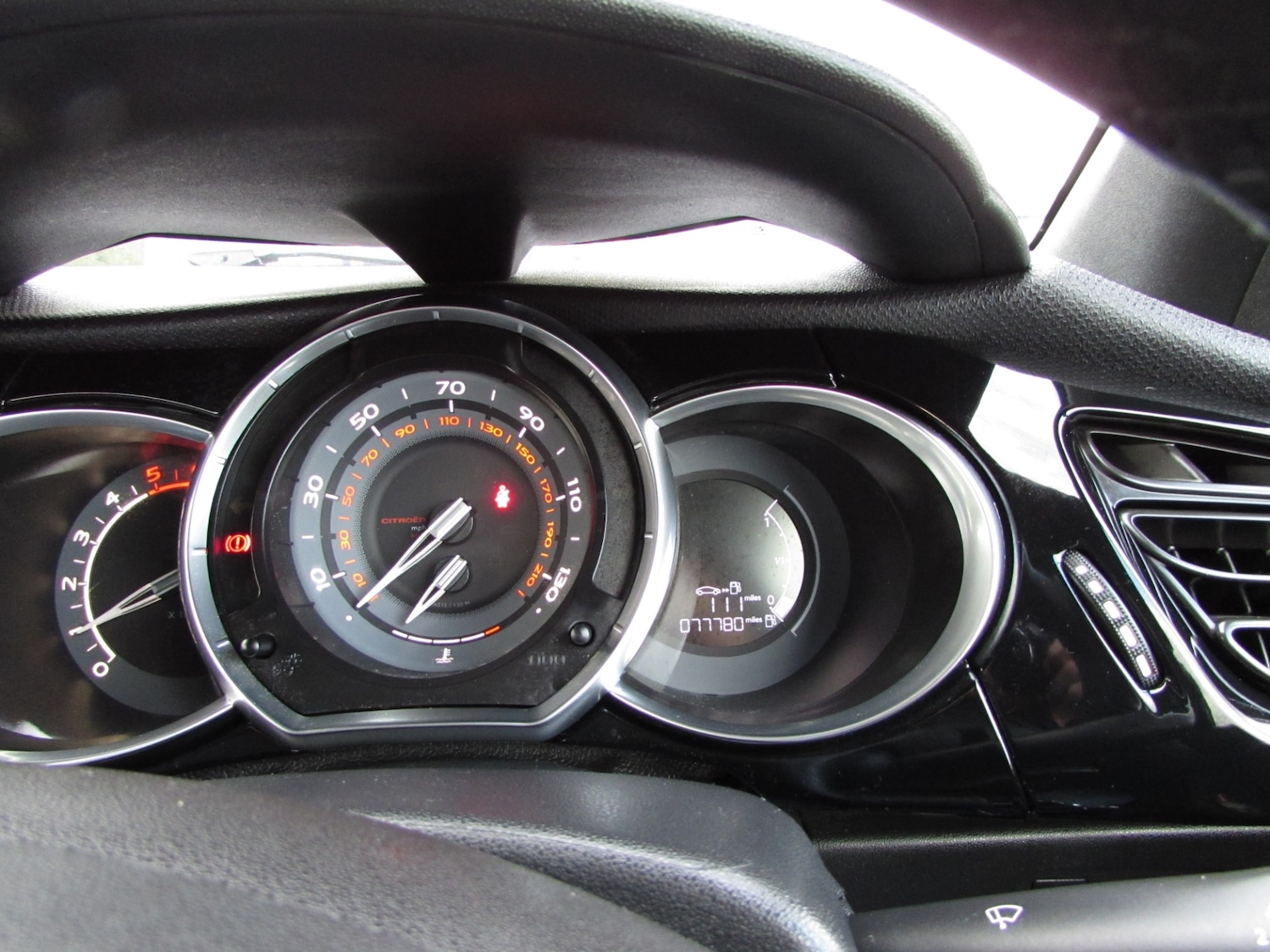 Used Citroen DS3 2014 for sale - 77804065: Photo 13