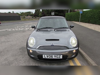 Used MINI Hatch 2006 for sale - 75661868: Photo