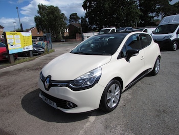 Used Renault Clio 2015 for sale - 78849493: Photo