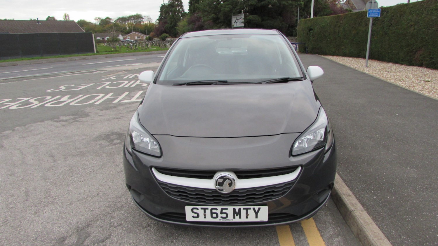 Used Vauxhall Corsa 2015 for sale - 76220333: Photo 2