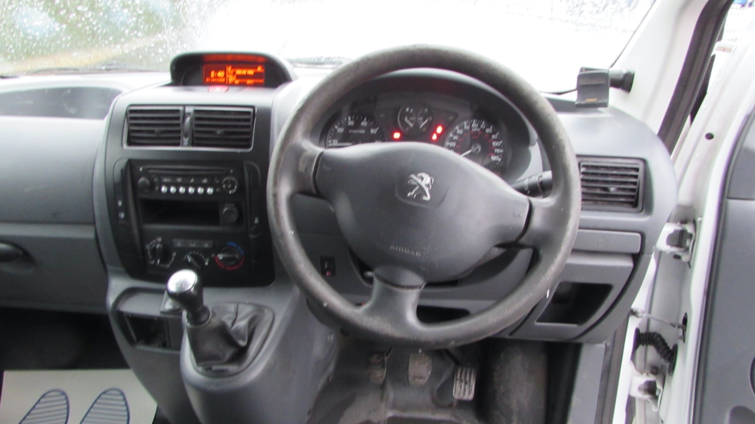 Used Peugeot Expert 2015 for sale - 76578198: Photo 13