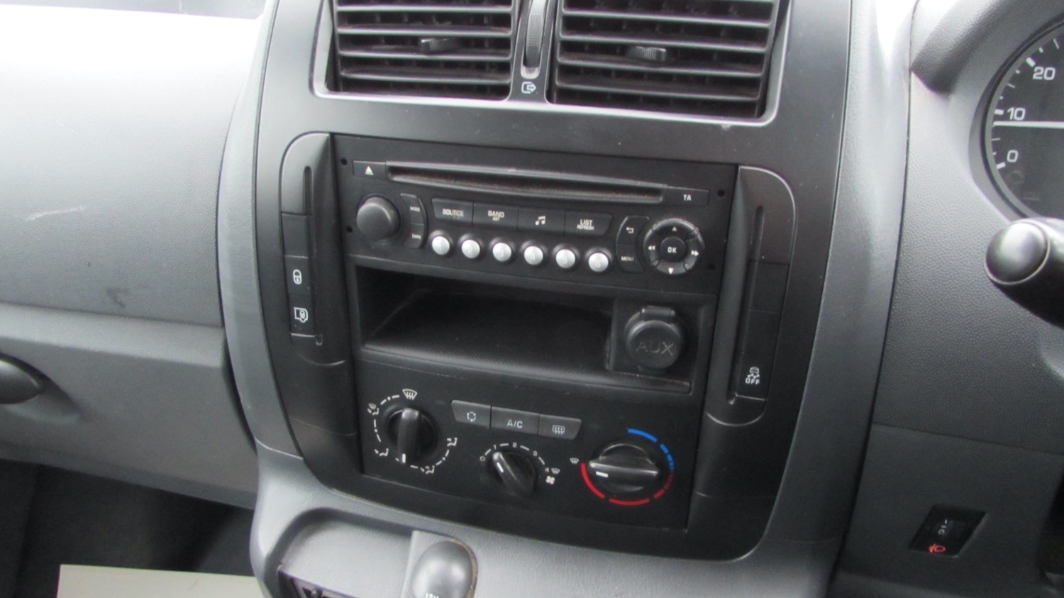 Used Peugeot Expert 2015 for sale - 76578198: Photo 14