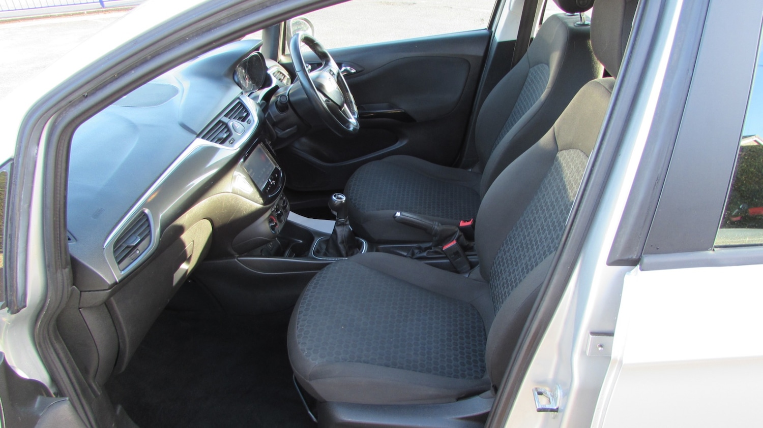 Used Vauxhall Corsa 2015 for sale - 77247684: Photo 9