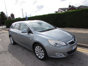Used Vauxhall Astra 2011 for sale - 79559904: Photo