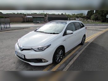 Used Toyota Auris 2015 for sale - 76079557: Photo