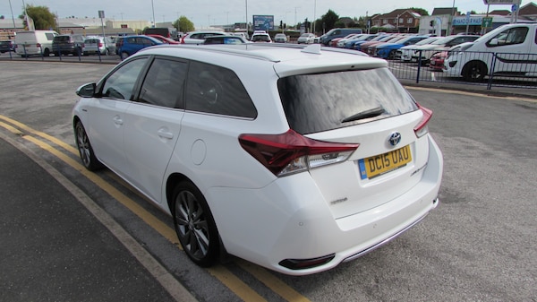 Used Toyota Auris 2015 for sale - 76079557: Photo 5