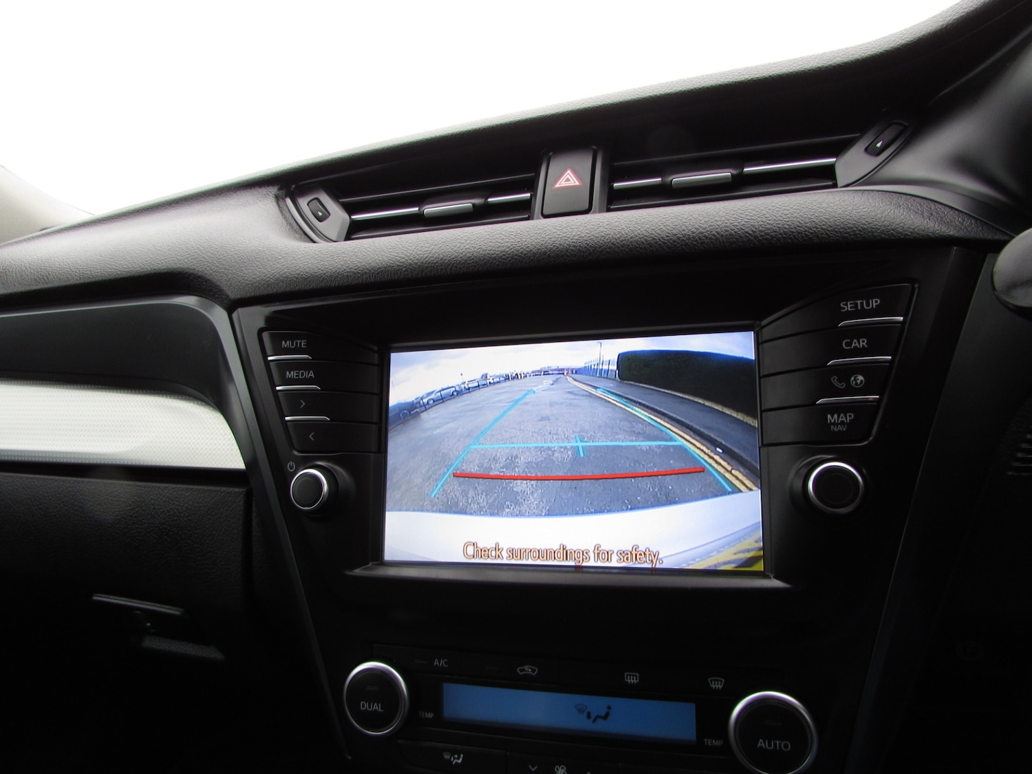 Used Toyota Avensis 2016 for sale - 77676882: Photo 14