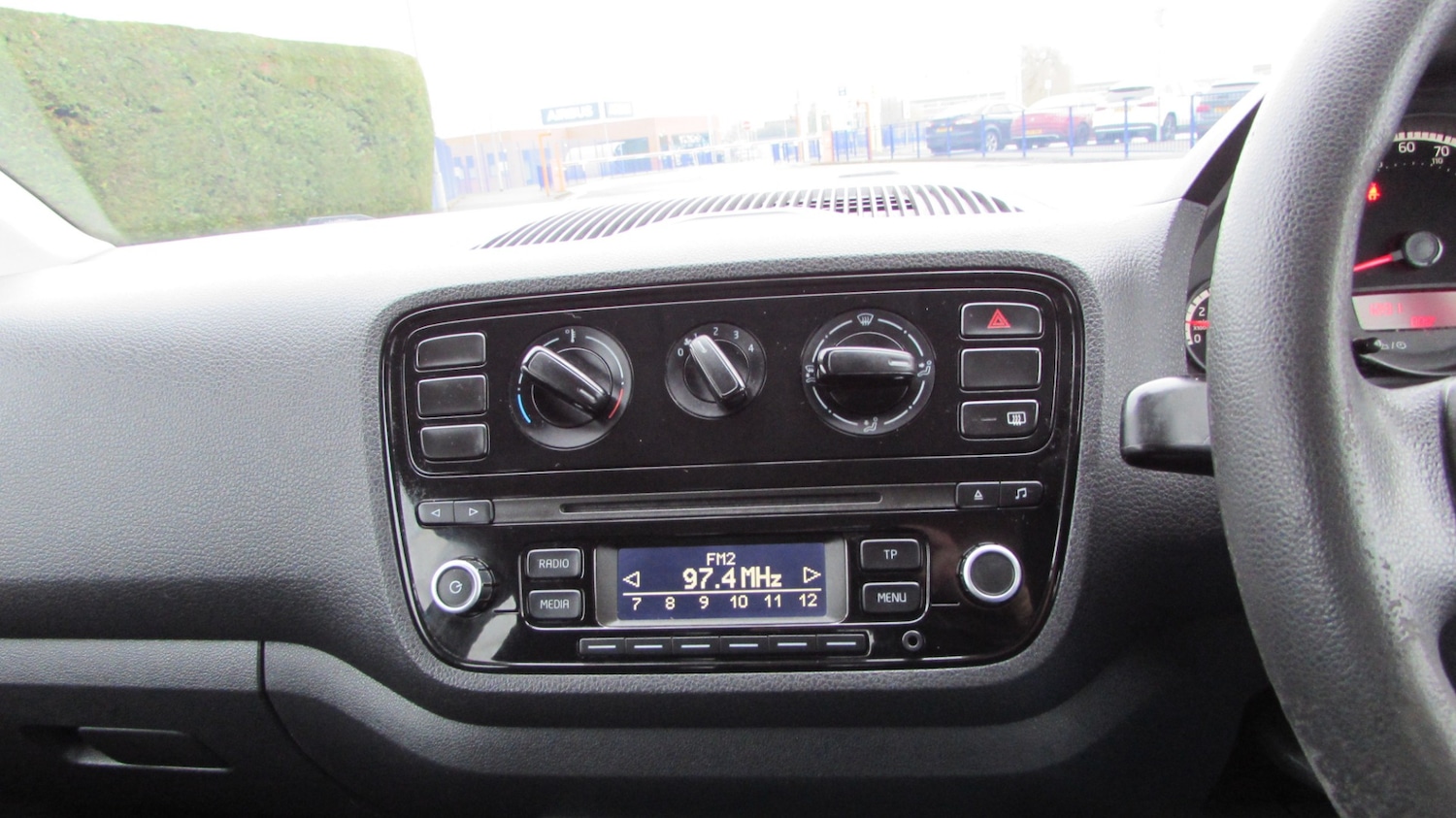 Used Volkswagen up! 2013 for sale - 77023382: Photo 12