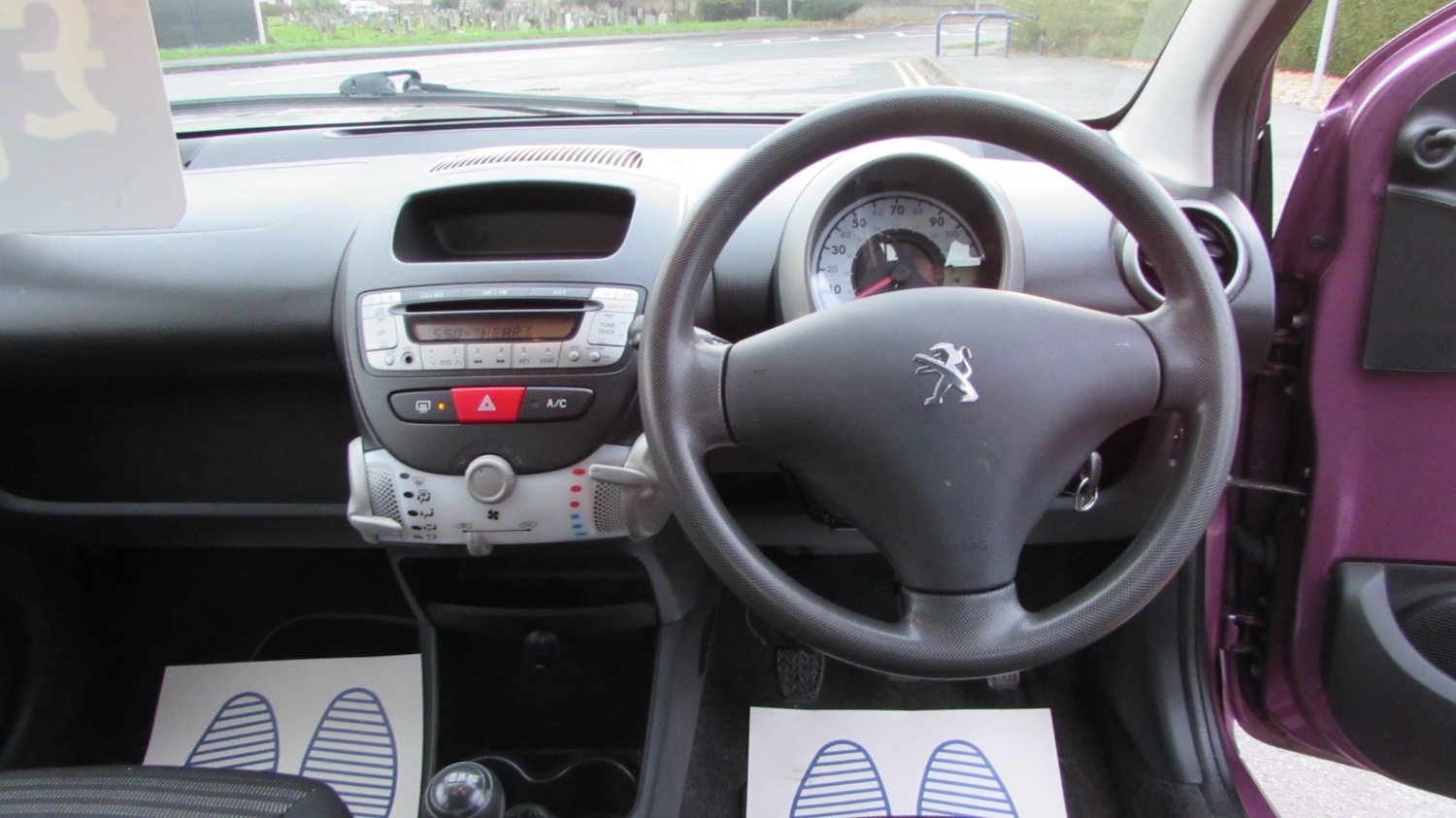 Used Peugeot 107 2013 for sale - 76534159: Photo 11