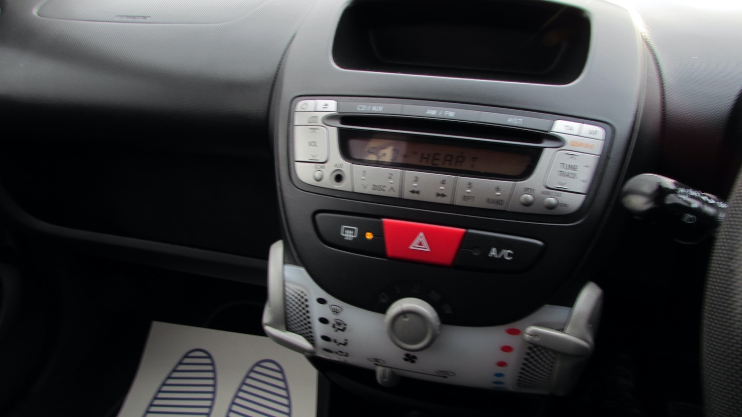 Used Peugeot 107 2013 for sale - 76534159: Photo 13