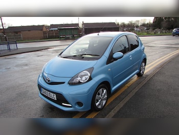 Used Toyota AYGO 2013 for sale - 76919223: Photo