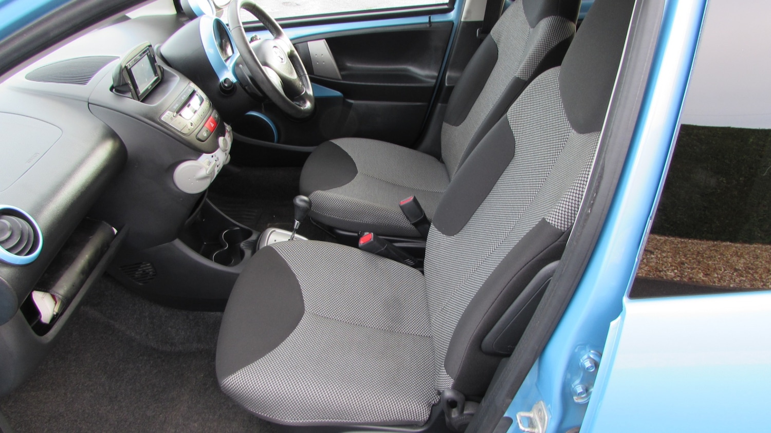 Used Toyota AYGO 2013 for sale - 76919223: Photo 9