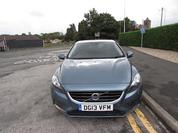 Used Volvo V40 2013 for sale - 79663972: Photo