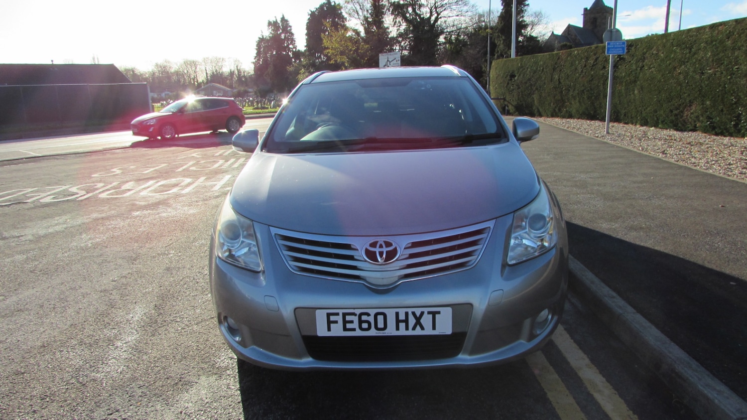 Used Toyota Avensis 2010 for sale - 76694040: Photo 2