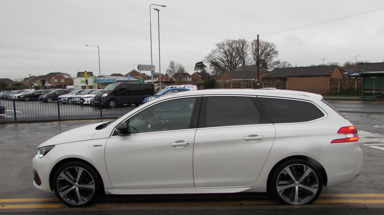 Used Peugeot 308 2018 for sale - 77247877: Photo 4