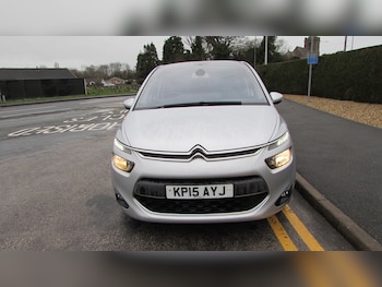 Used Citroen C4 Picasso 2015 for sale - 76980347: Photo